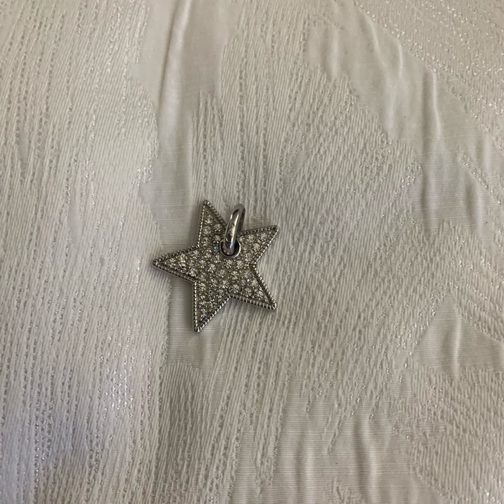 Star charm